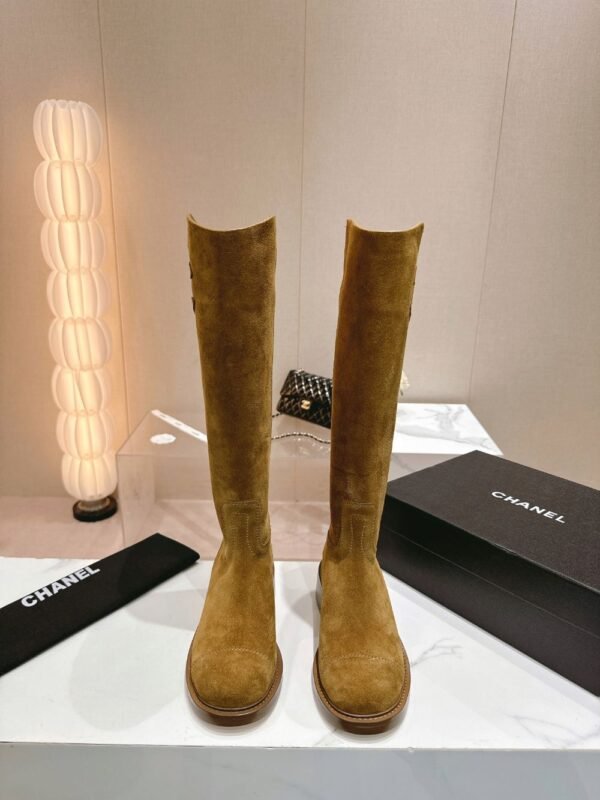 Chanel 24ss Long Boots Camel
