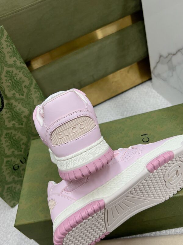 Gucci Screener GG 24ss Pink