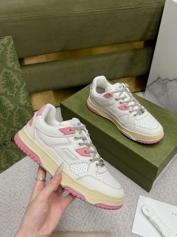 Gucci Screener GG 24ss White Pink Grey