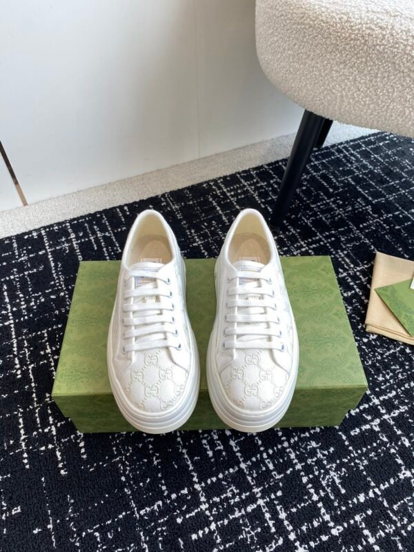 Gucci  Flat Shoes GG 24ss White