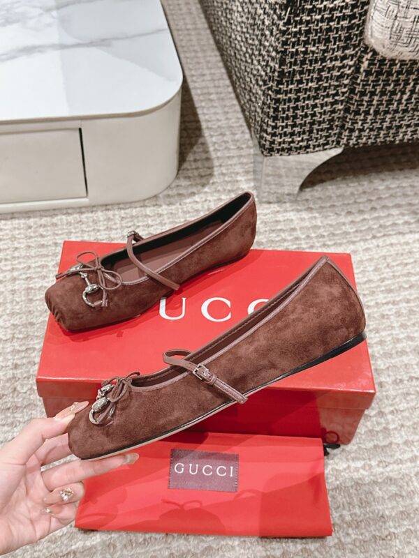 Gucci Sabato 24ss Brown