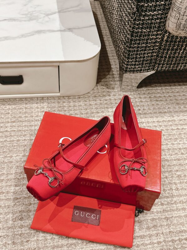 Gucci Sabato Red