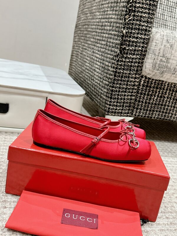 Gucci Sabato Red