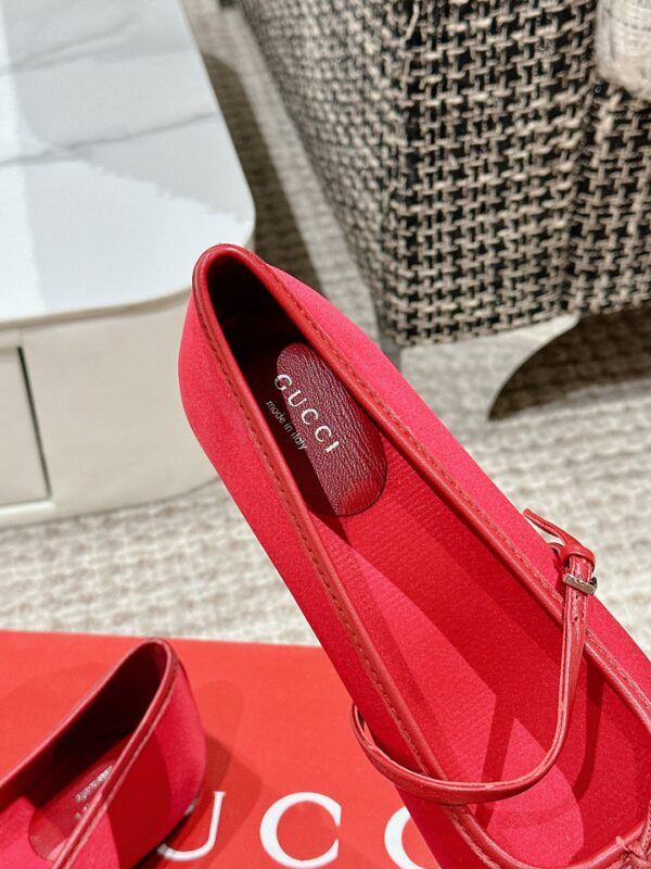 Gucci Sabato Red
