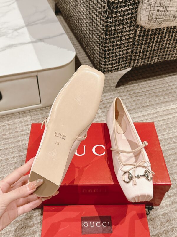 Gucci Sabato Pink
