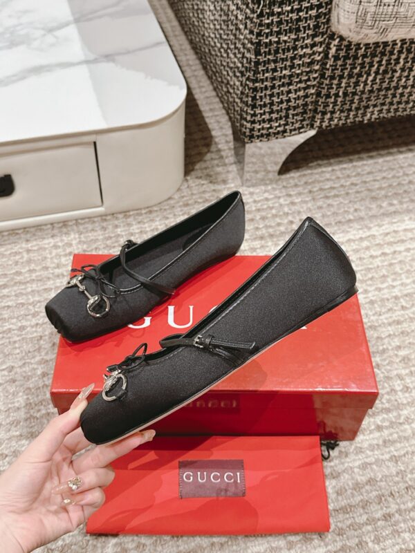Gucci Sabato Black