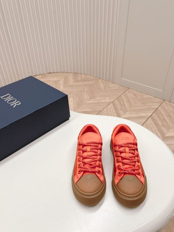 Dior B33  Orange Brown