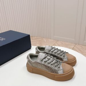 Dior B33  Light Grey Brown