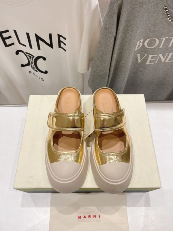 Marni  Sandals 24ss Gold