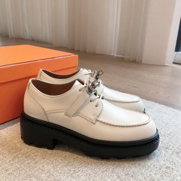 Hermes Eclair White