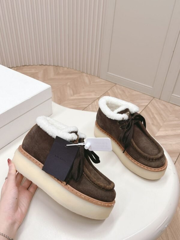 Prada Snow Boots Brown