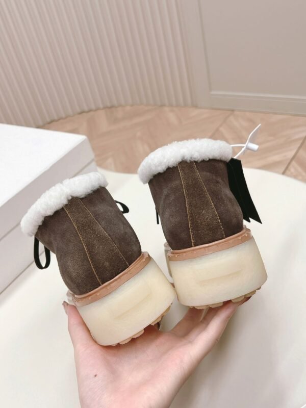 Prada Snow Boots Brown