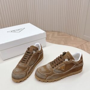 Prada GAT 24ss Brown