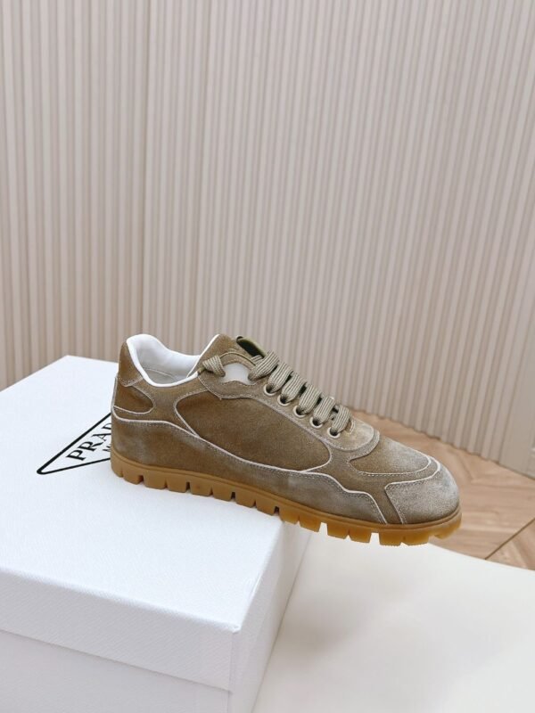 Prada GAT 24ss  Khaki Grey