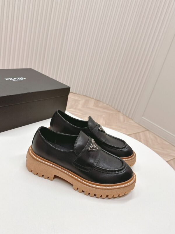 Prada Loafers 1913  Black