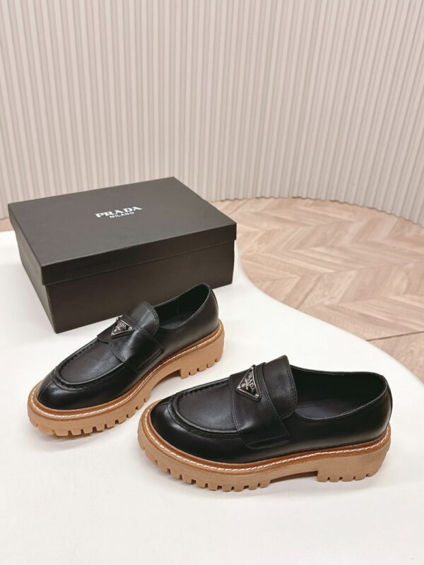 Prada Loafers 1913  Black