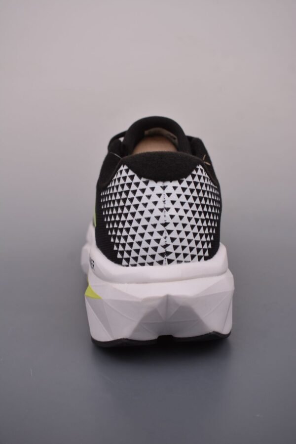 New Balance Fresh Foam Evoz v2 Black Rainbow