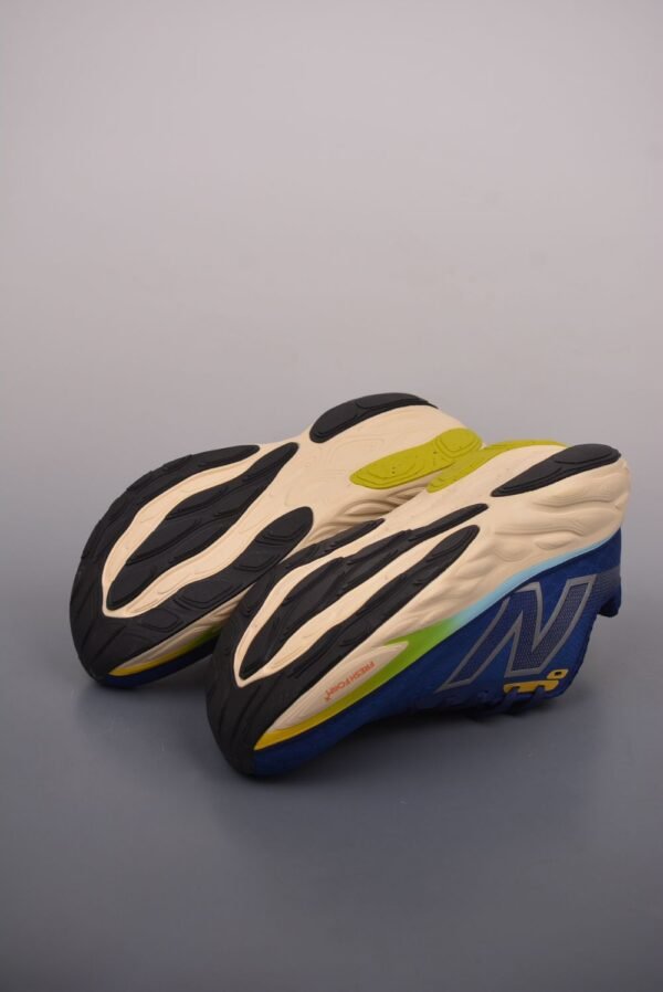 New Balance Fresh Foam X  More V3 Blue Cream Yellow