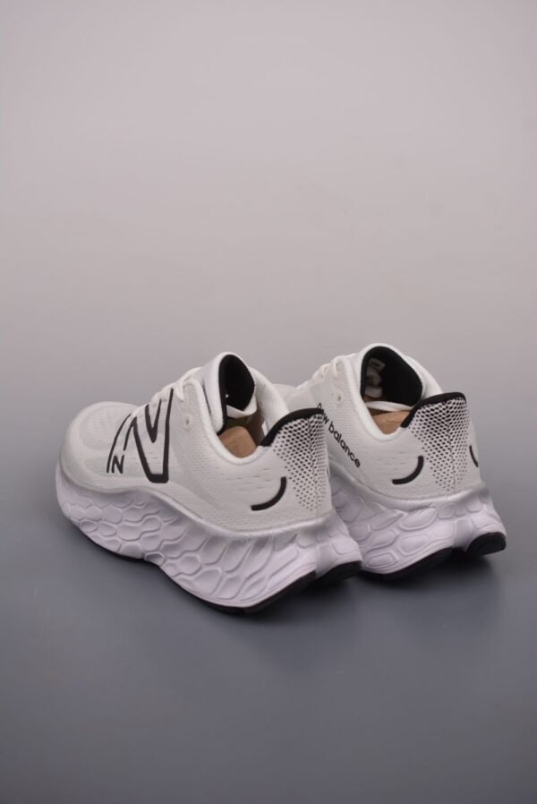 New Balance Fresh Foam X  More V3 TDS White Black