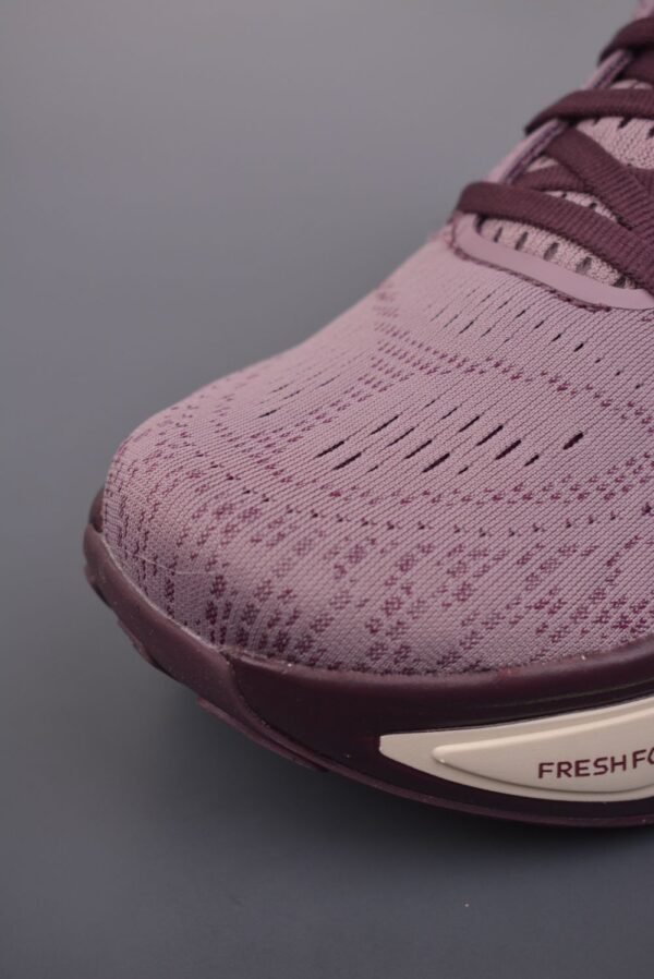 New Balance Fresh Foam Purple Cream