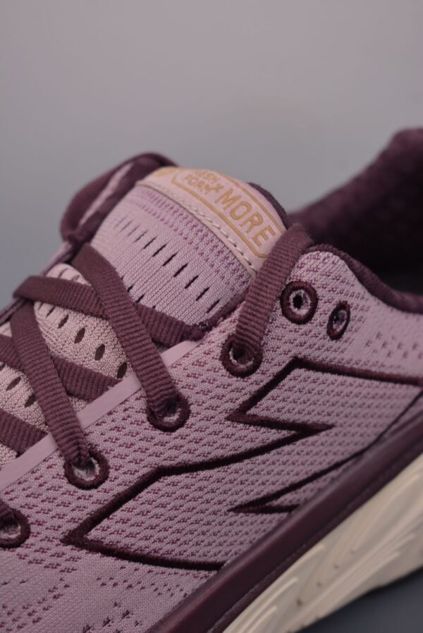 New Balance Fresh Foam Purple Cream