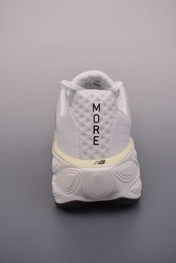 New Balance Fresh Foam White Black