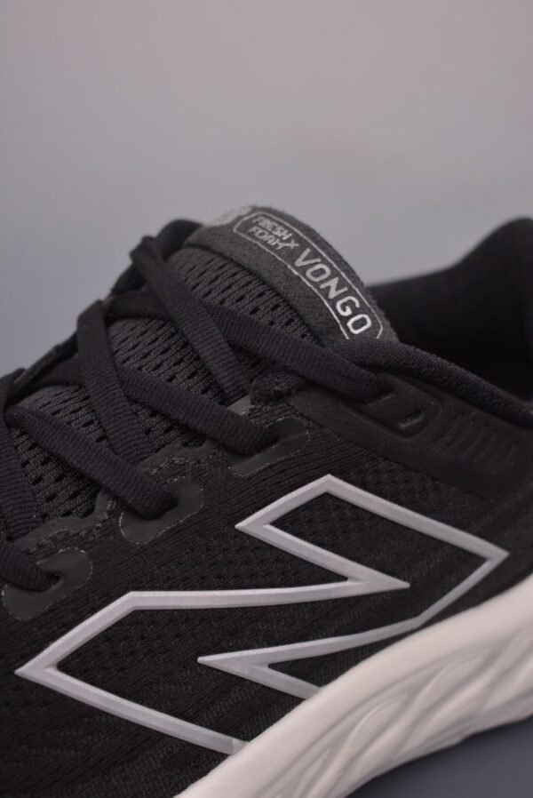 New Balance Fresh Foam x Vongo v6 Black White
