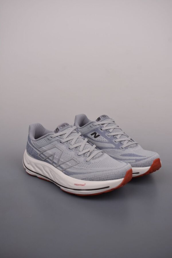 New Balance Fresh Foam x Vongo v6 Grey White