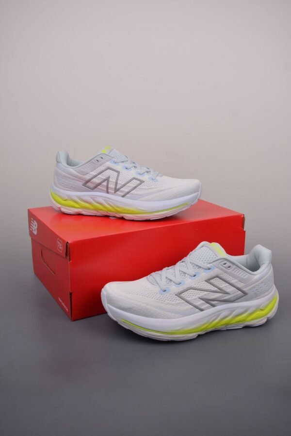 New Balance Fresh Foamx Vongo v6 Light Blue Yellow