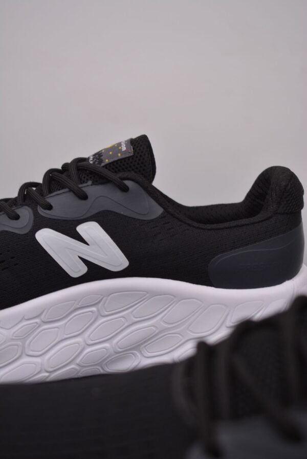 New Balance Fresh Foam Evoz v2 X  More V3 TDS Black White