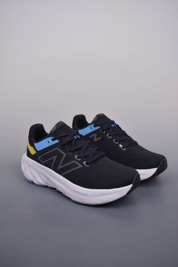 New Balance Fresh Foam Evoz v2 Black Blue White