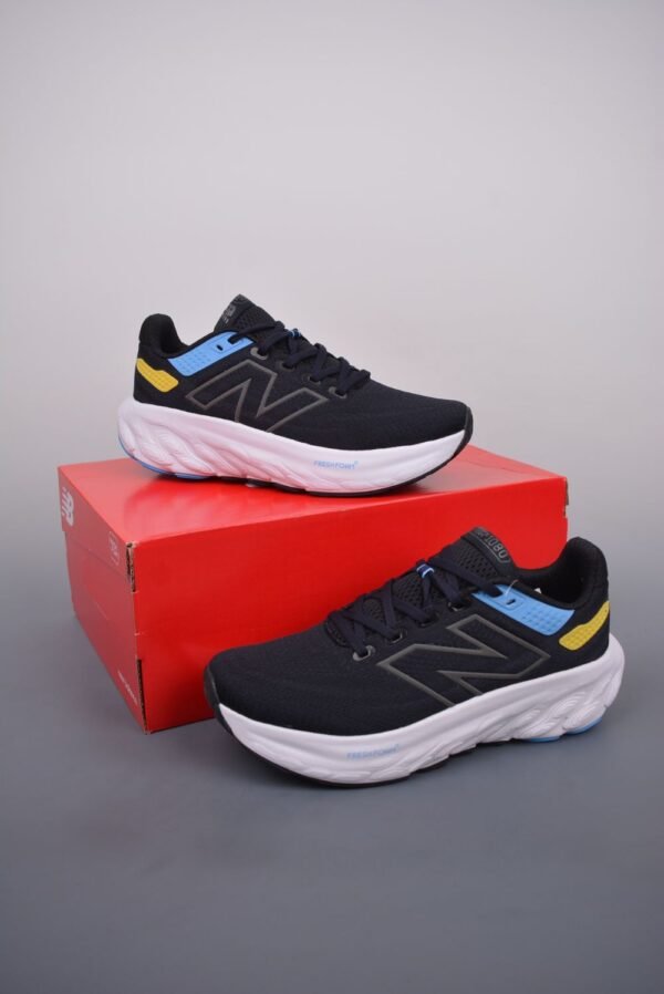 New Balance Fresh Foam Evoz v2 Black Blue White