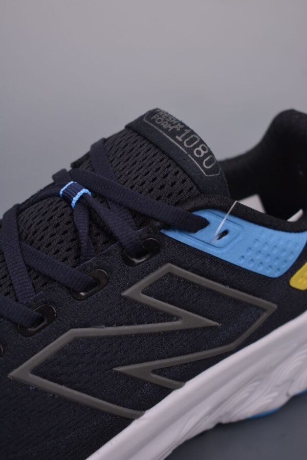 New Balance Fresh Foam Evoz v2 Black Blue White