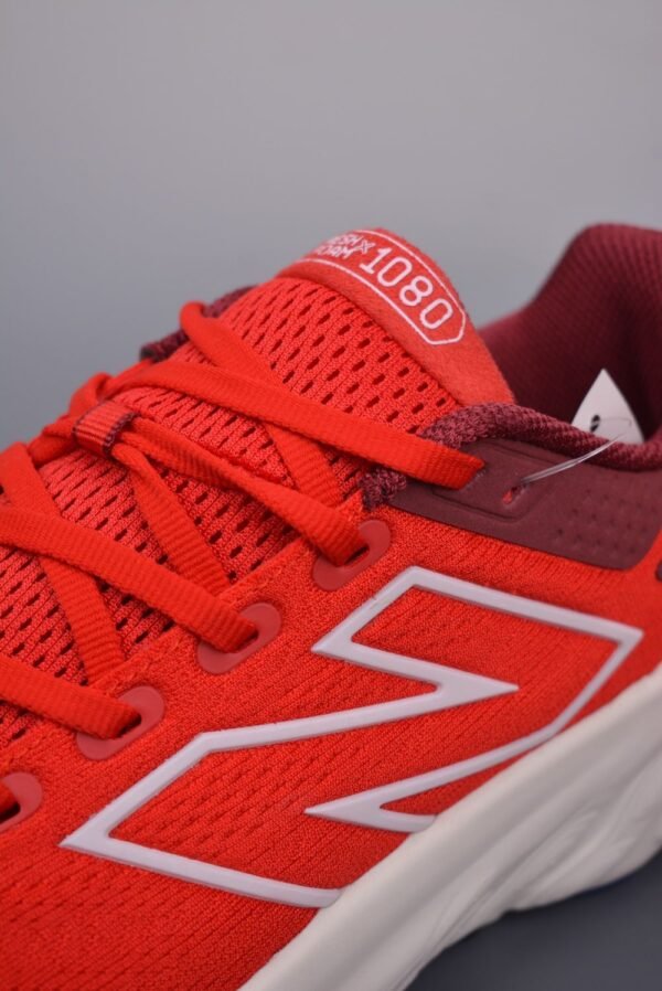 New Balance Fresh Foam Evoz v2 Red White