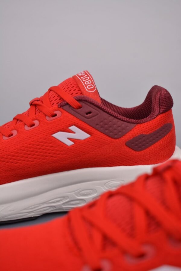 New Balance Fresh Foam Evoz v2 Red White