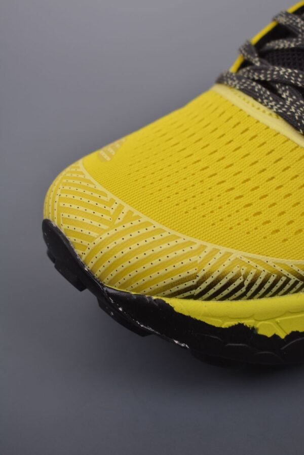 New Balance Fresh Foam Evoz v2 Yellow