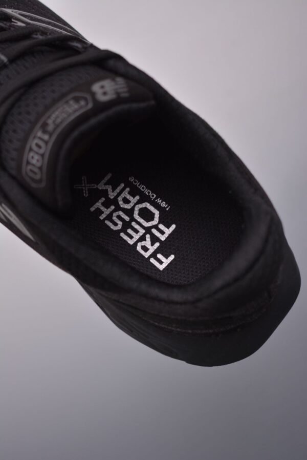 New Balance Fresh Foam Evoz v2 Black Silver