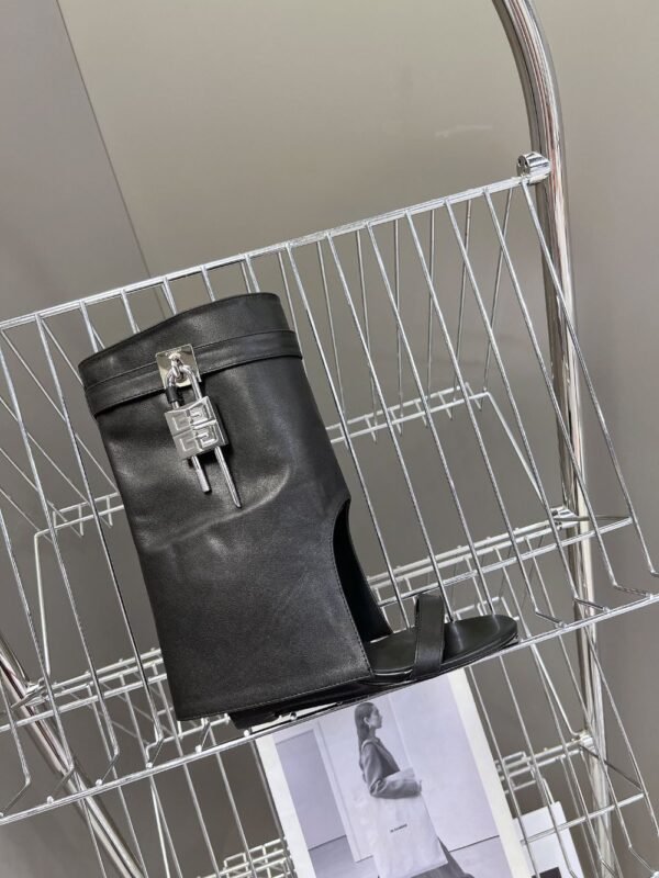 Givenchy Shark Lock Slippers Black