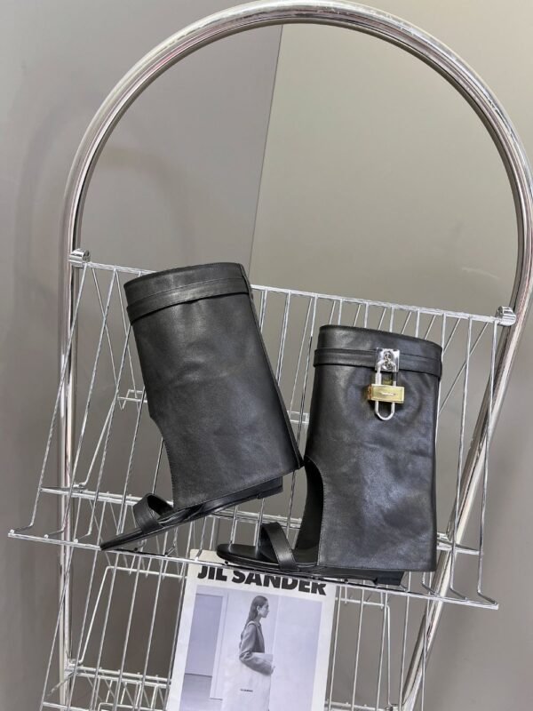 Givenchy Shark Lock Slippers Black