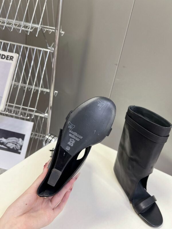 Givenchy Shark Lock Slippers Black