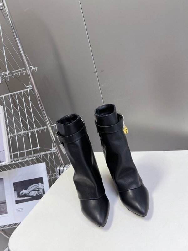 Givenchy Shark Lock Ankle Boots Black
