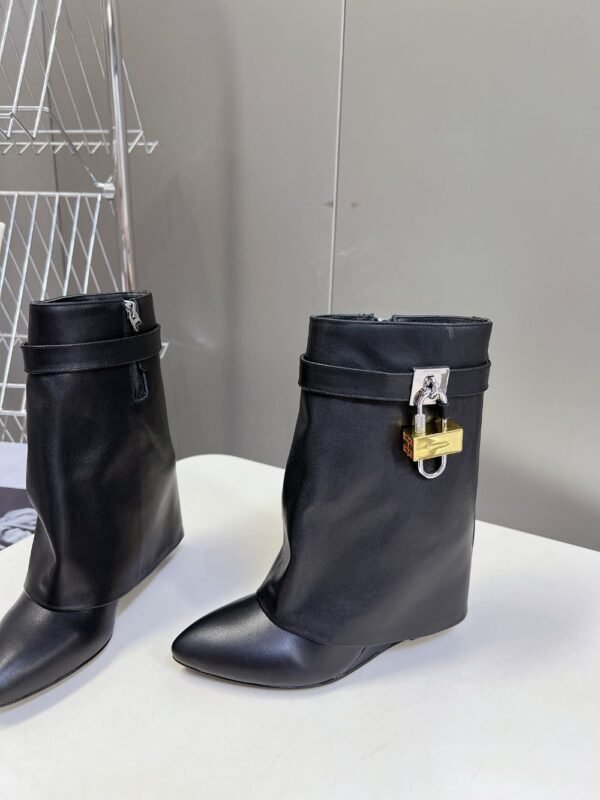 Givenchy Shark Lock Ankle Boots Black