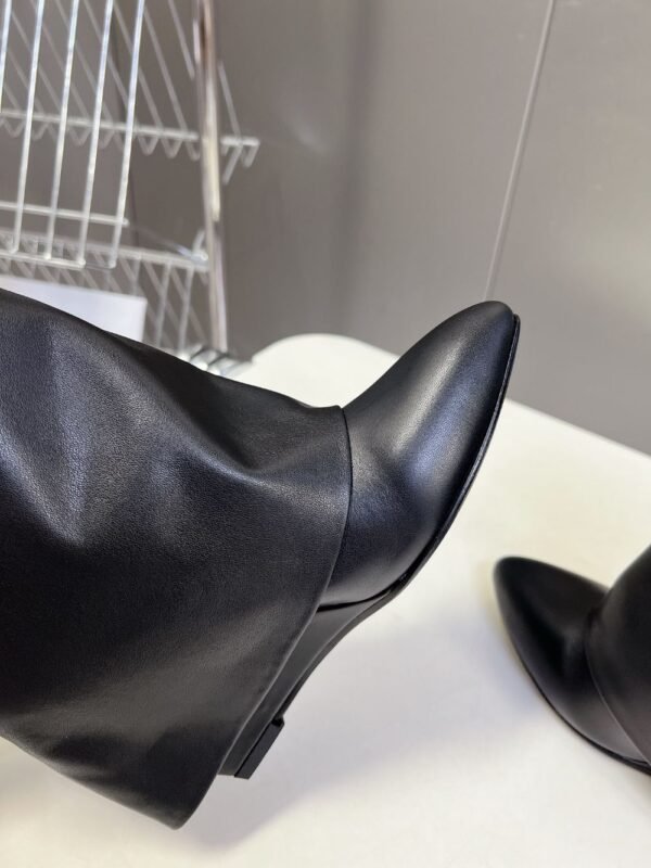 Givenchy Shark Lock Ankle Boots Black