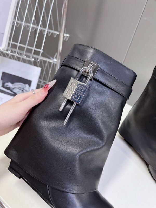 Givenchy Shark Lock Ankle Boots Black