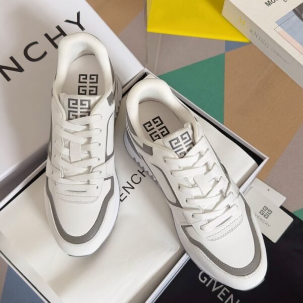 Givenchy 4G Sneakers White Grey