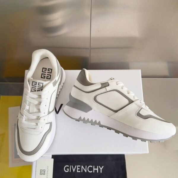 Givenchy 4G Sneakers White Grey