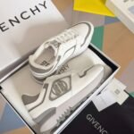Givenchy 4G Sneakers White Grey