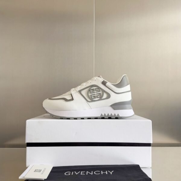 Givenchy 4G Sneakers White Grey