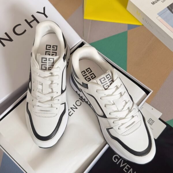 Givenchy 4G Sneakers White Black
