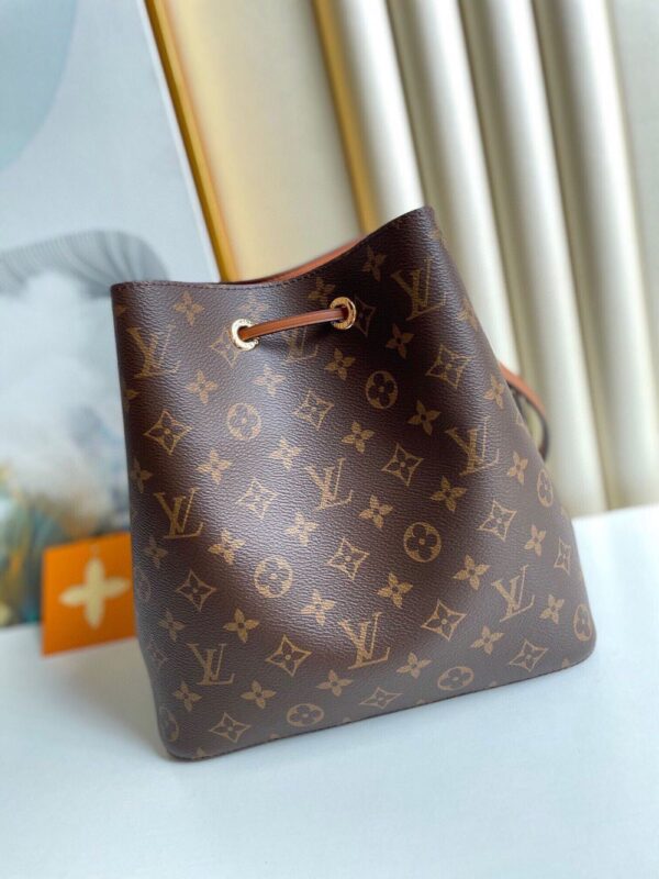 Louis Vuitton Bag NEONOE  M44887